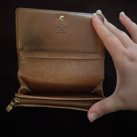 Louis Vuitton compact snap wallet - Picture 6 of 7